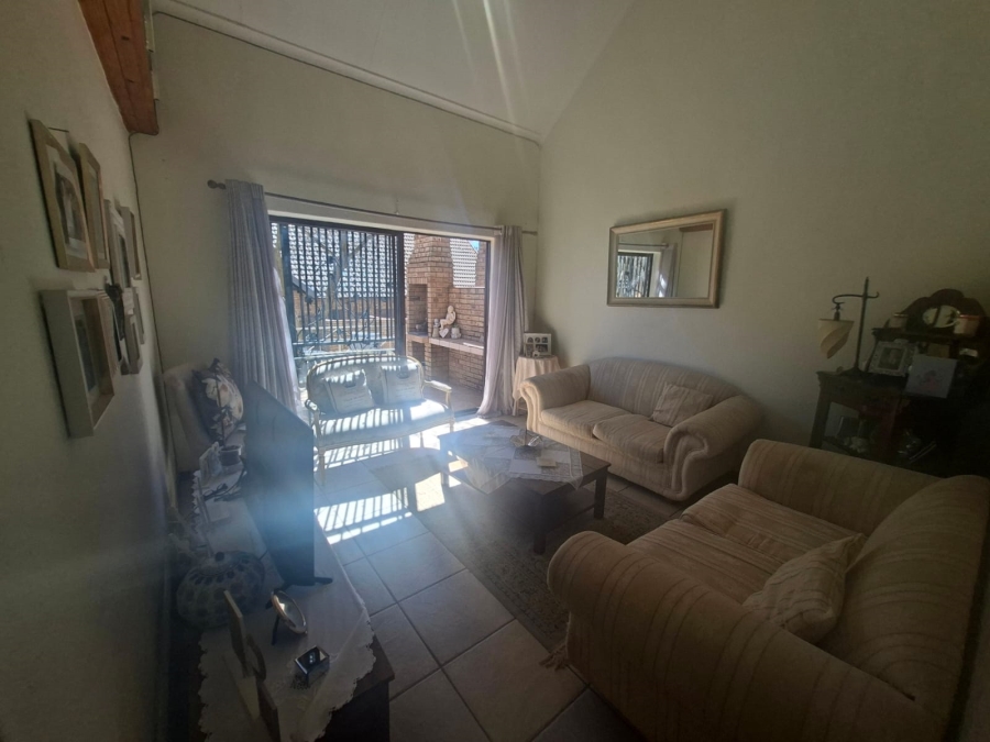 3 Bedroom Property for Sale in Noordheuwel Gauteng