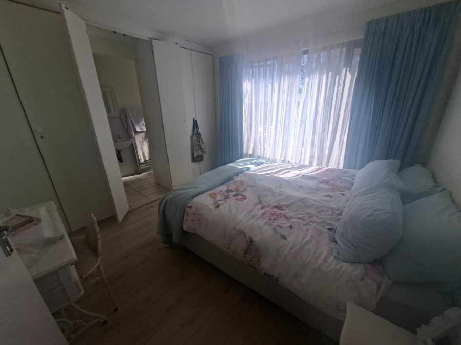 3 Bedroom Property for Sale in Noordheuwel Gauteng