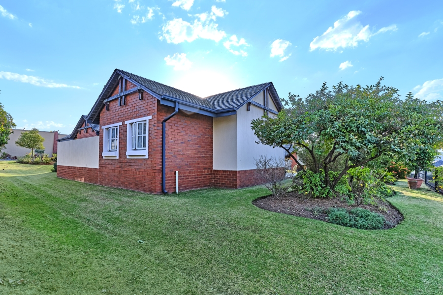 3 Bedroom Property for Sale in Waterfall Valley Mature Lifestyle Estate Gauteng