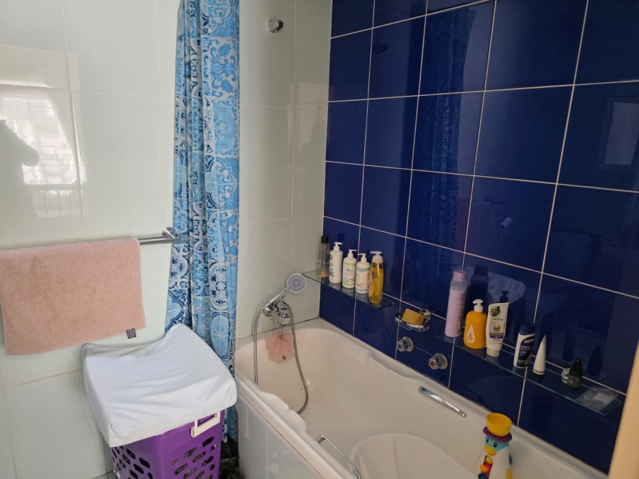 3 Bedroom Property for Sale in Bedford Gardens Gauteng