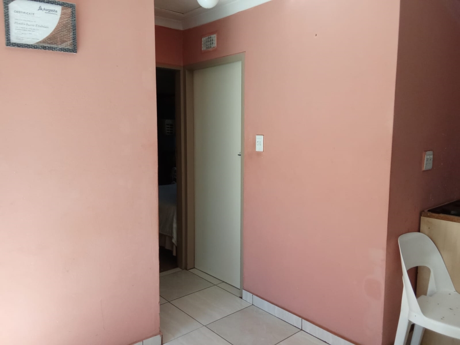 2 Bedroom Property for Sale in Sky City Gauteng
