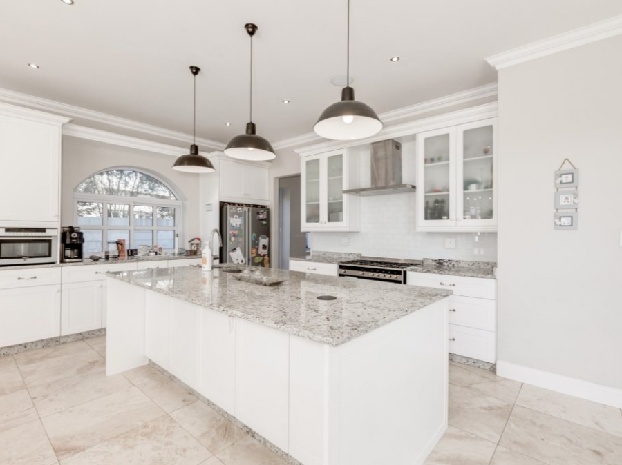 To Let 5 Bedroom Property for Rent in Helderfontein Estate Gauteng