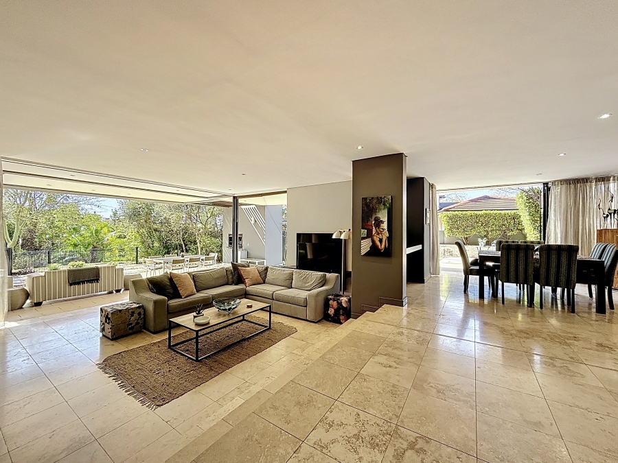 2 Bedroom Property for Sale in Lombardy Estate Gauteng