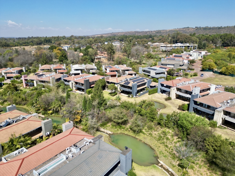 2 Bedroom Property for Sale in Lombardy Estate Gauteng