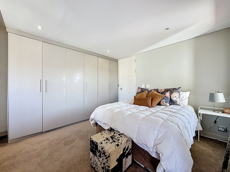 2 Bedroom Property for Sale in Lombardy Estate Gauteng