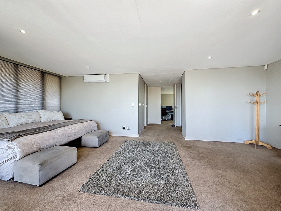 2 Bedroom Property for Sale in Lombardy Estate Gauteng