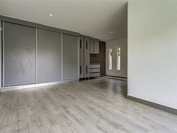 4 Bedroom Property for Sale in Birch Acres Gauteng