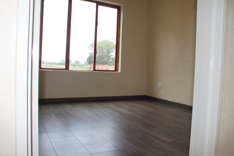 2 Bedroom Property for Sale in Randburg Central Gauteng