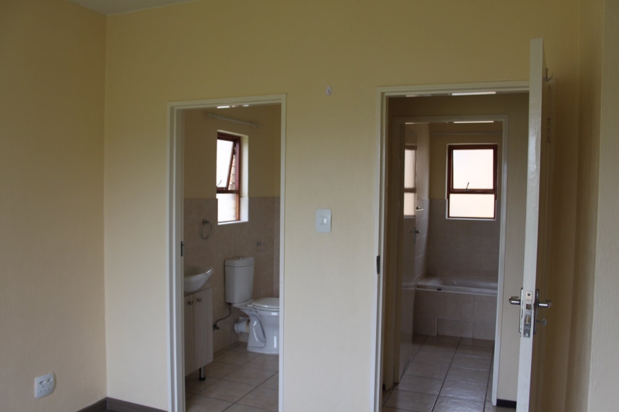 2 Bedroom Property for Sale in Randburg Central Gauteng