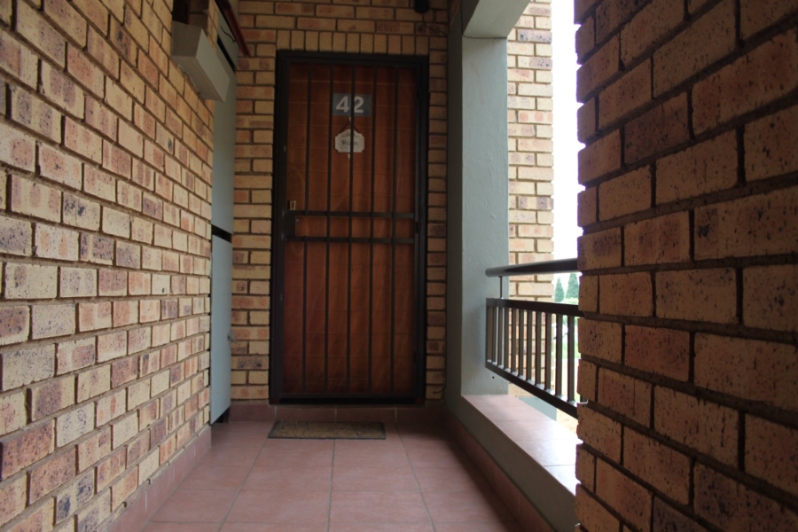 2 Bedroom Property for Sale in Randburg Central Gauteng