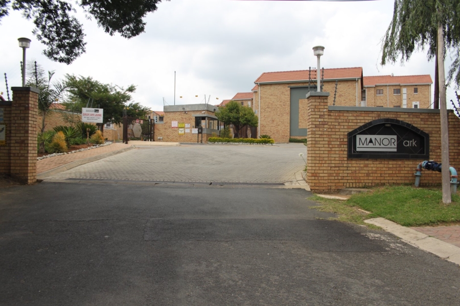 2 Bedroom Property for Sale in Randburg Central Gauteng