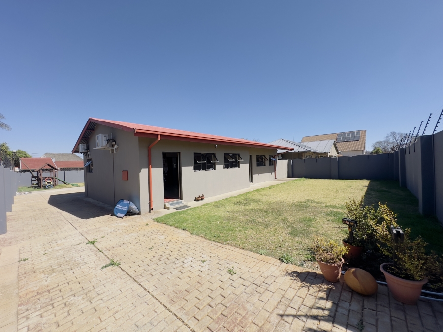 3 Bedroom Property for Sale in Florentia Gauteng
