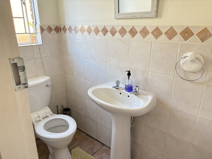 3 Bedroom Property for Sale in Honeydew Ridge Gauteng