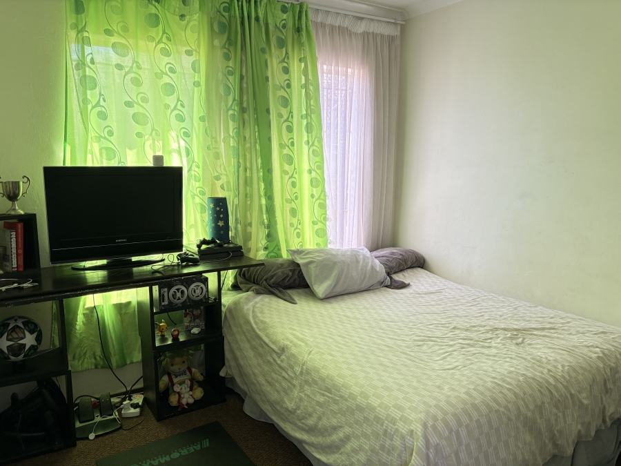 3 Bedroom Property for Sale in Honeydew Ridge Gauteng