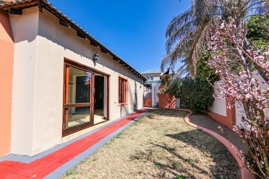 3 Bedroom Property for Sale in Thatchfield Estate Gauteng