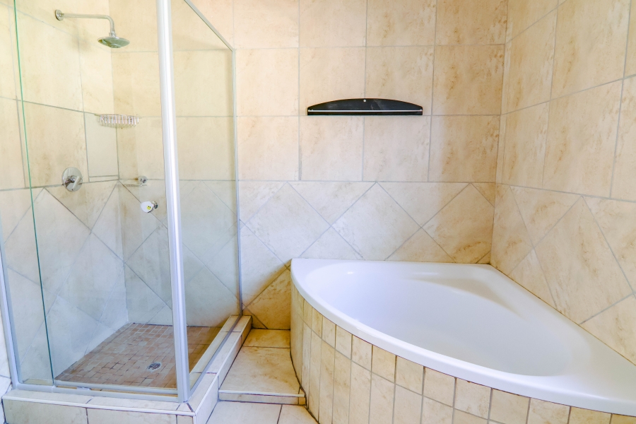 3 Bedroom Property for Sale in Thatchfield Estate Gauteng