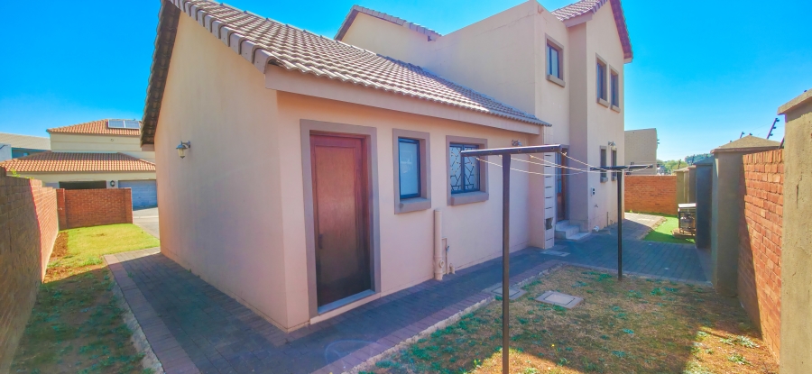 3 Bedroom Property for Sale in Olympus AH Gauteng