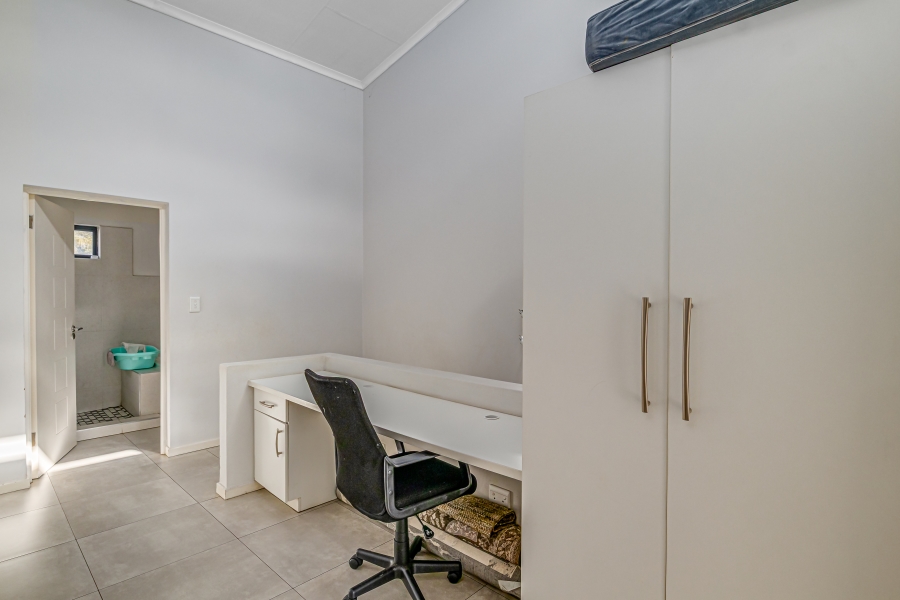 To Let 3 Bedroom Property for Rent in Edendale Gauteng