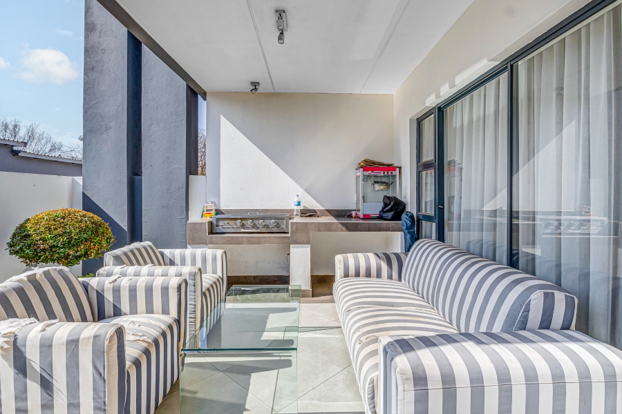 To Let 3 Bedroom Property for Rent in Edendale Gauteng