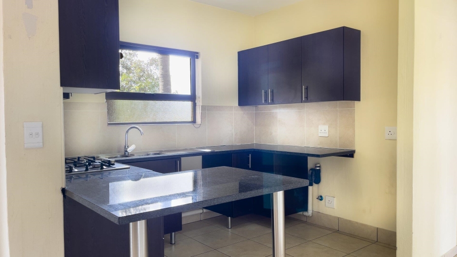 2 Bedroom Property for Sale in Mulbarton Gauteng