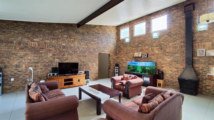 4 Bedroom Property for Sale in Terenure Gauteng