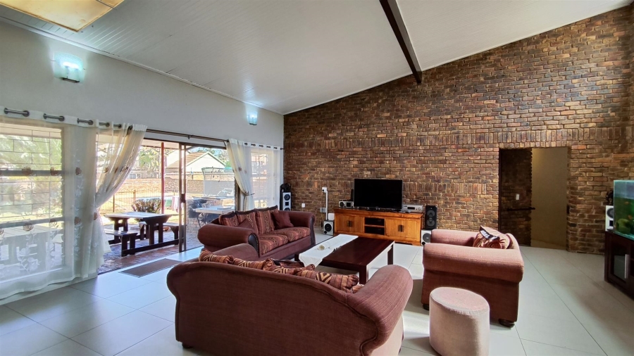 4 Bedroom Property for Sale in Terenure Gauteng