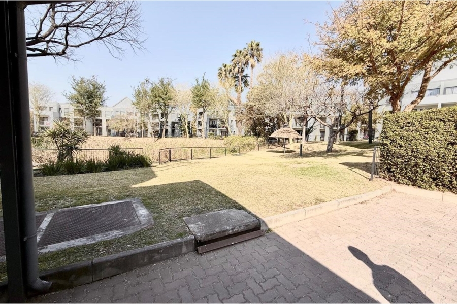 2 Bedroom Property for Sale in Magaliessig Gauteng