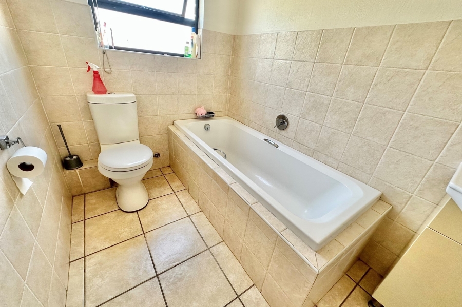 2 Bedroom Property for Sale in Ferndale Gauteng