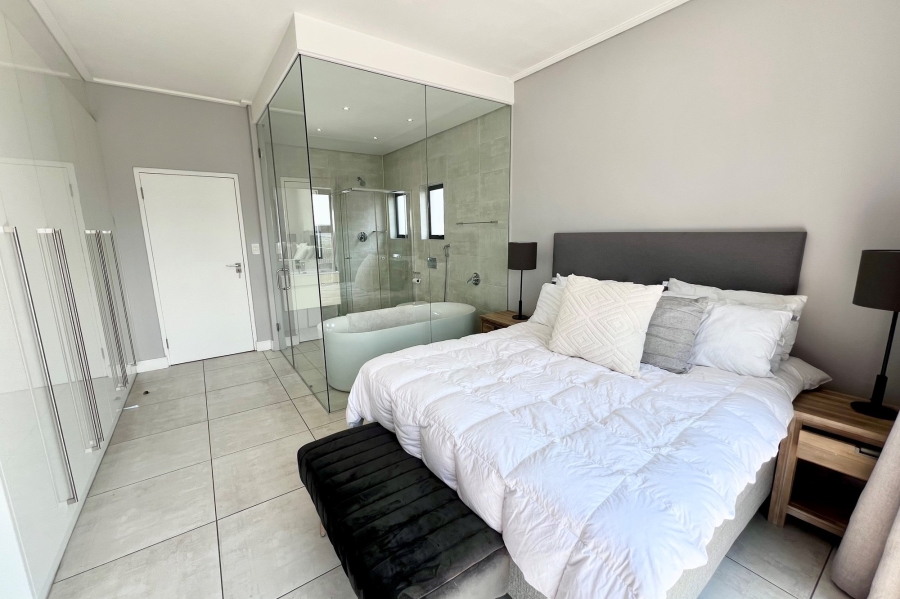 2 Bedroom Property for Sale in Waterfall Gauteng