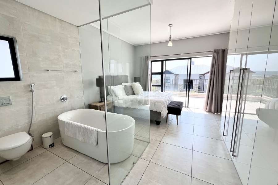 2 Bedroom Property for Sale in Waterfall Gauteng
