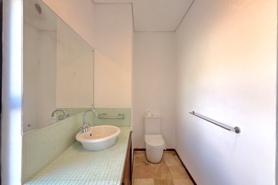 5 Bedroom Property for Sale in Dainfern Valley Gauteng