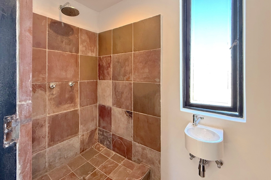 5 Bedroom Property for Sale in Dainfern Valley Gauteng