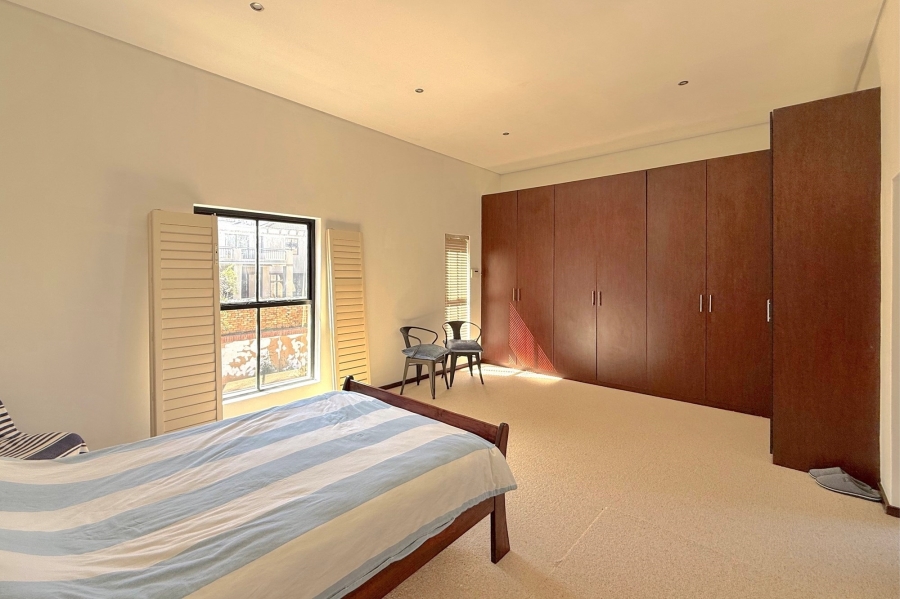 5 Bedroom Property for Sale in Dainfern Valley Gauteng
