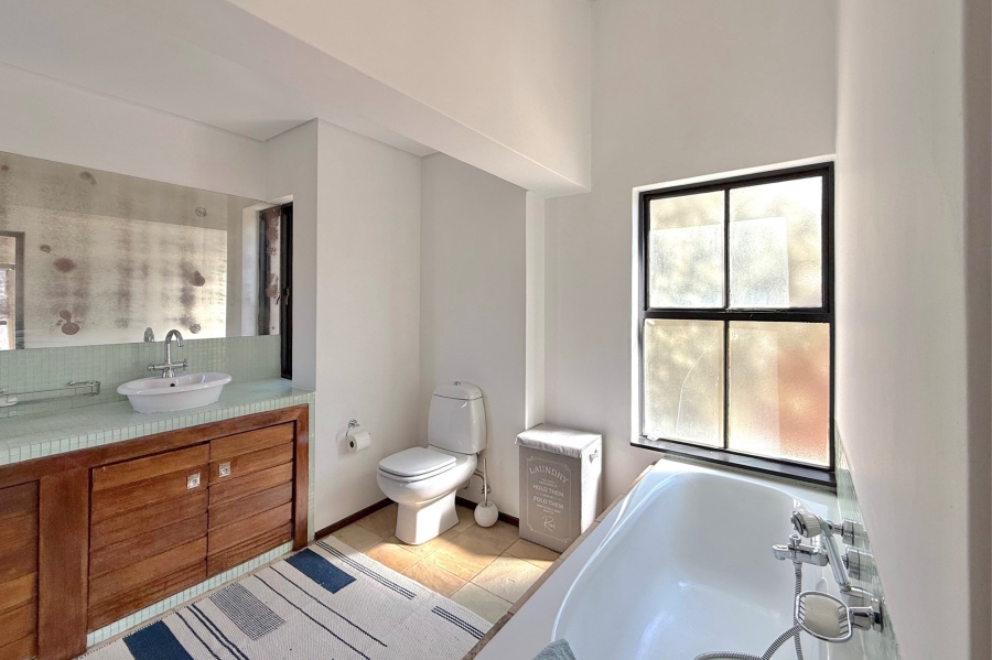 5 Bedroom Property for Sale in Dainfern Valley Gauteng
