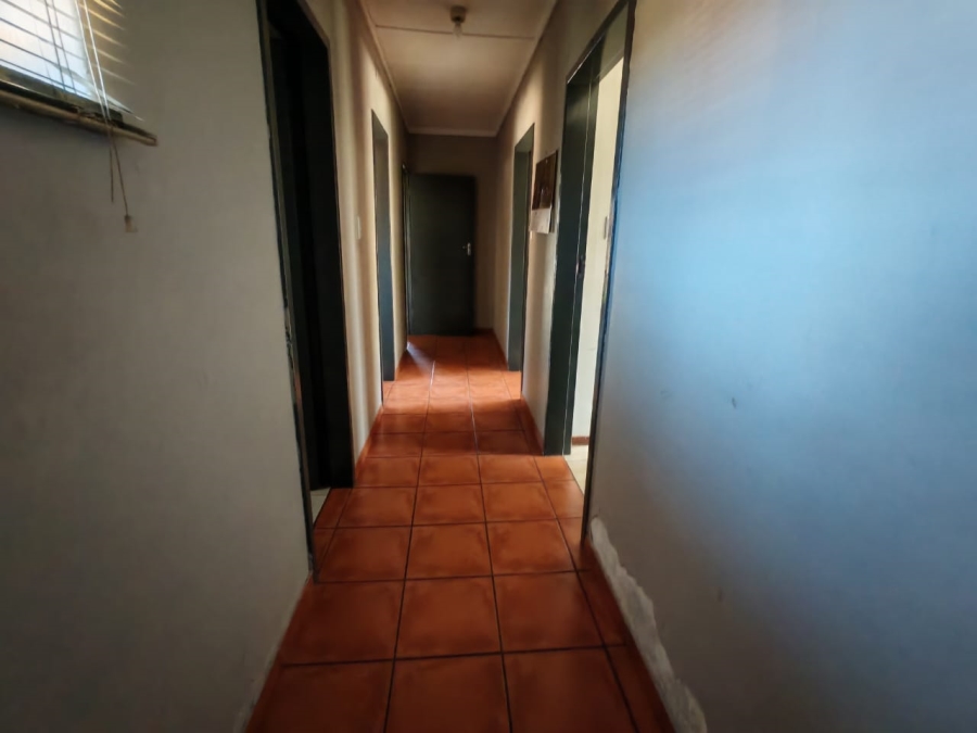 3 Bedroom Property for Sale in Vanderbijlpark CW 5 Gauteng