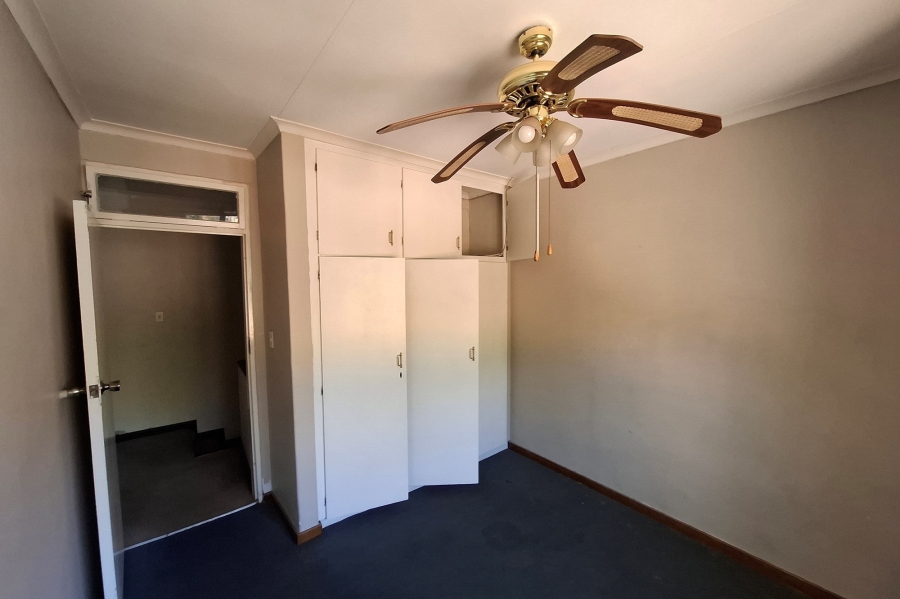 4 Bedroom Property for Sale in Fairland Gauteng