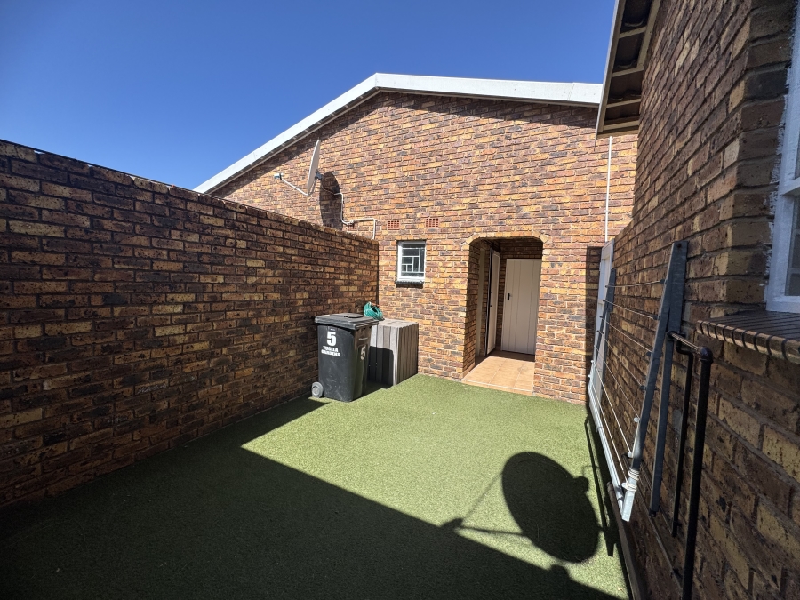 3 Bedroom Property for Sale in Northmead Gauteng