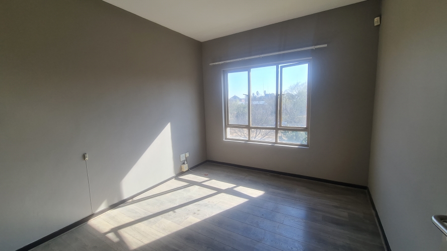 To Let 1 Bedroom Property for Rent in Sunninghill Gauteng