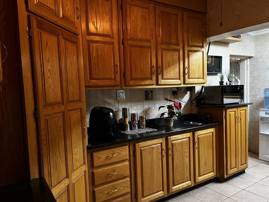 3 Bedroom Property for Sale in Claremont Gauteng