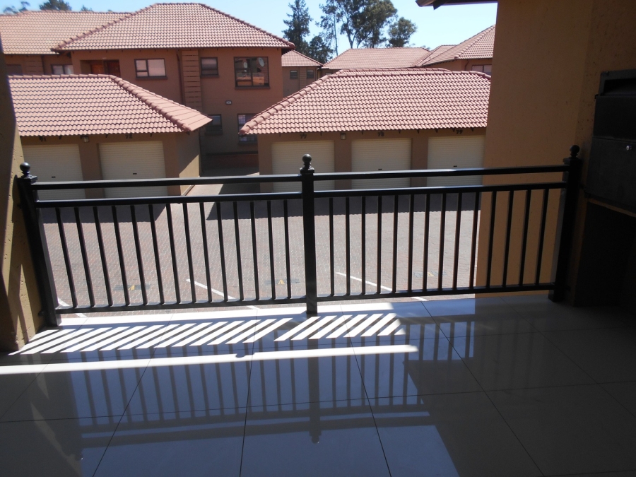 To Let 2 Bedroom Property for Rent in Comet Gauteng