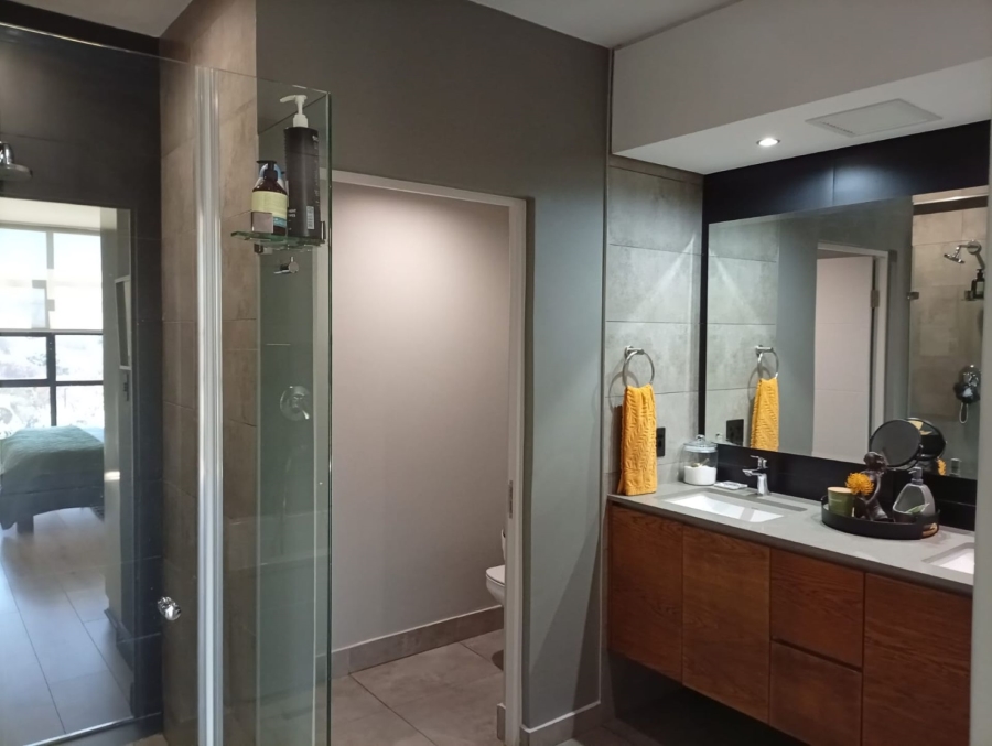 2 Bedroom Property for Sale in Midstream Estate Gauteng
