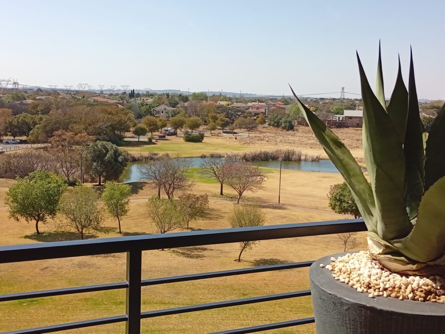 2 Bedroom Property for Sale in Midstream Estate Gauteng