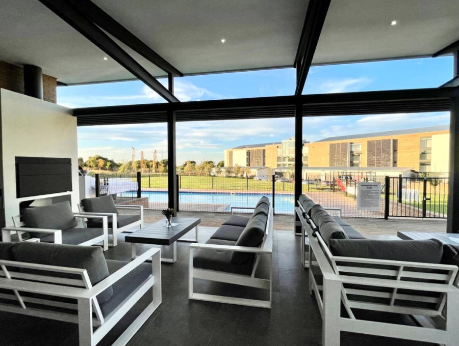 2 Bedroom Property for Sale in Midstream Estate Gauteng