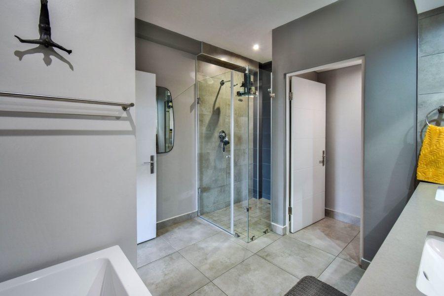 2 Bedroom Property for Sale in Midstream Estate Gauteng