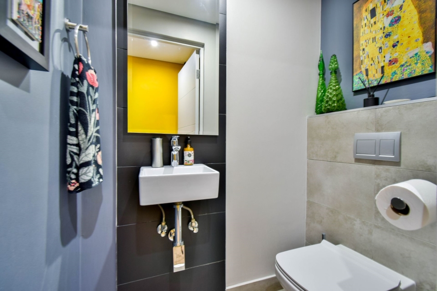 2 Bedroom Property for Sale in Midstream Estate Gauteng