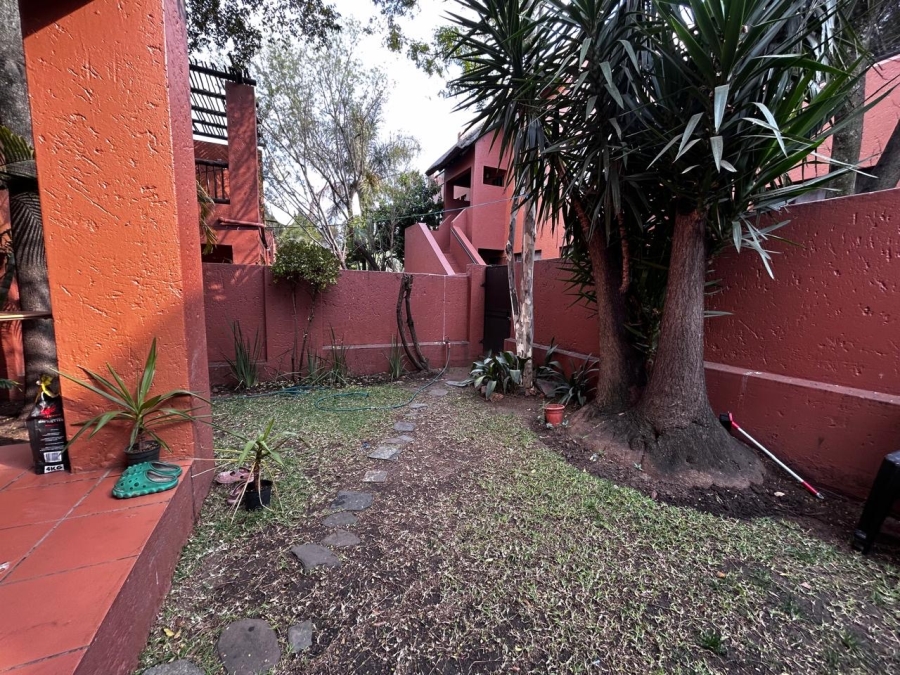 1 Bedroom Property for Sale in Sunninghill Gauteng