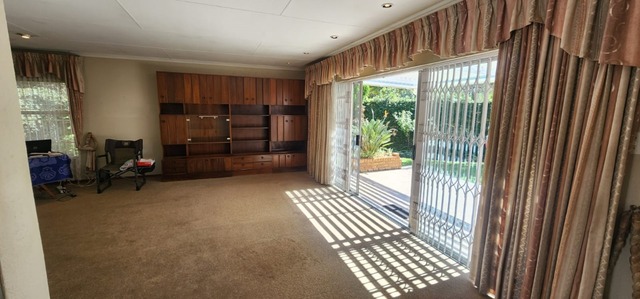 3 Bedroom Property for Sale in Vanderbijlpark SW 5 Gauteng