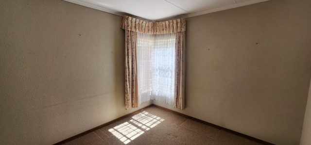 3 Bedroom Property for Sale in Vanderbijlpark SW 5 Gauteng
