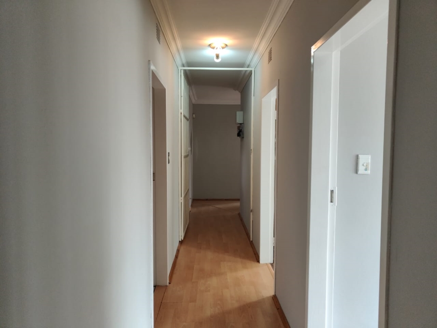 To Let 3 Bedroom Property for Rent in Risiville Gauteng