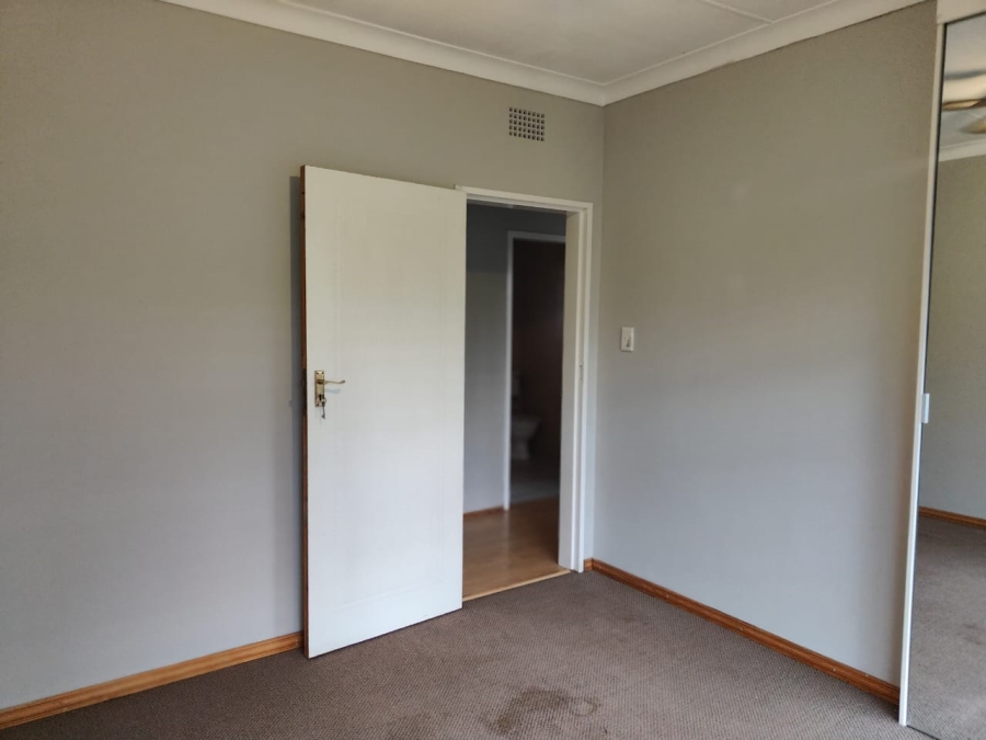 To Let 3 Bedroom Property for Rent in Risiville Gauteng